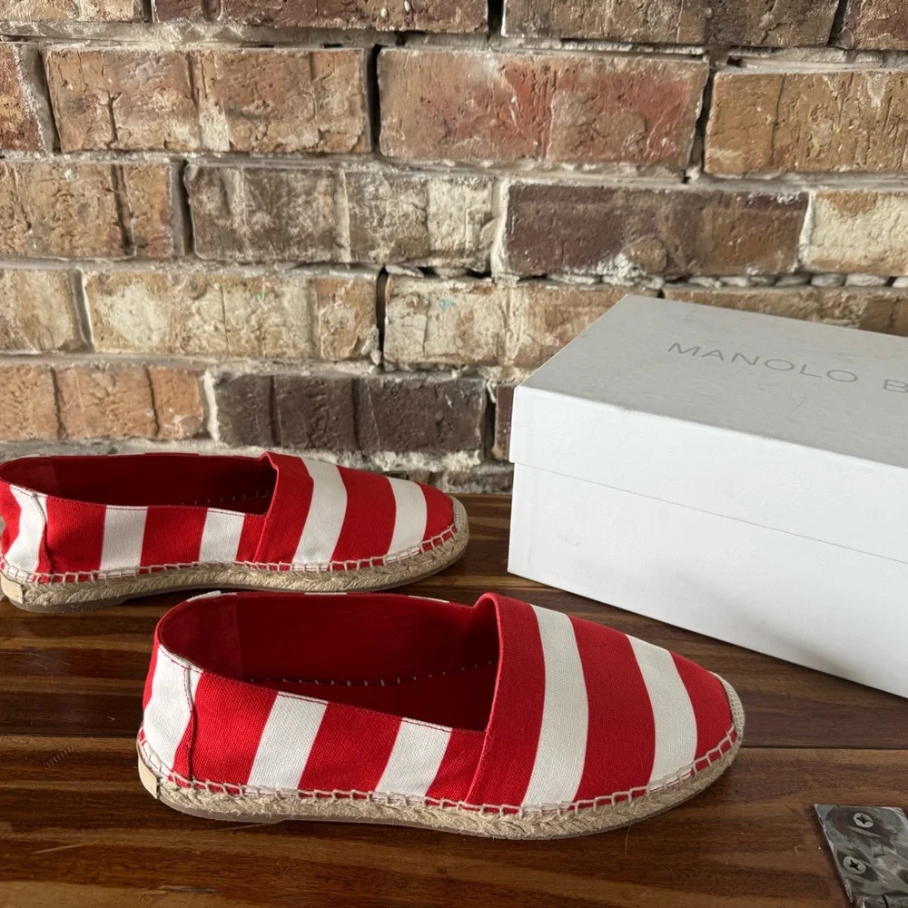 Manolo Blahnik Red and White Striped Espadrilles 38 (US 8)